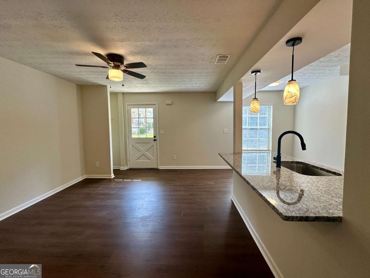 1343 Old Coach Road Marietta - 5