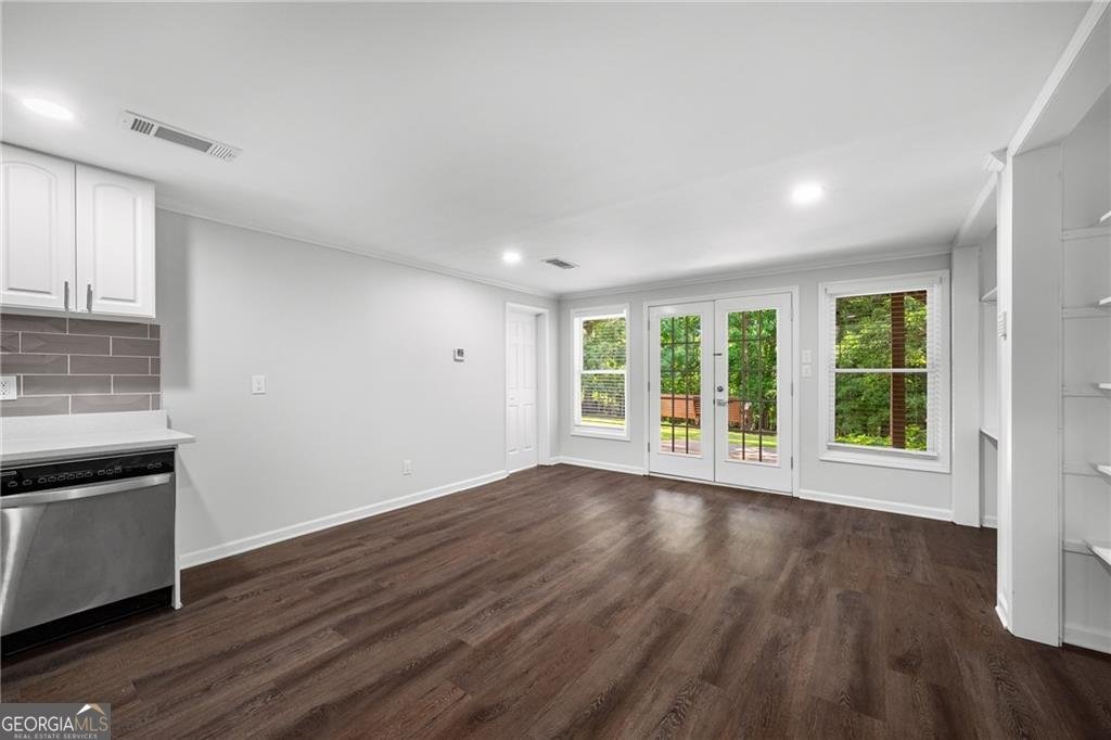 7025 Bavarian Wood Place Buford - 21