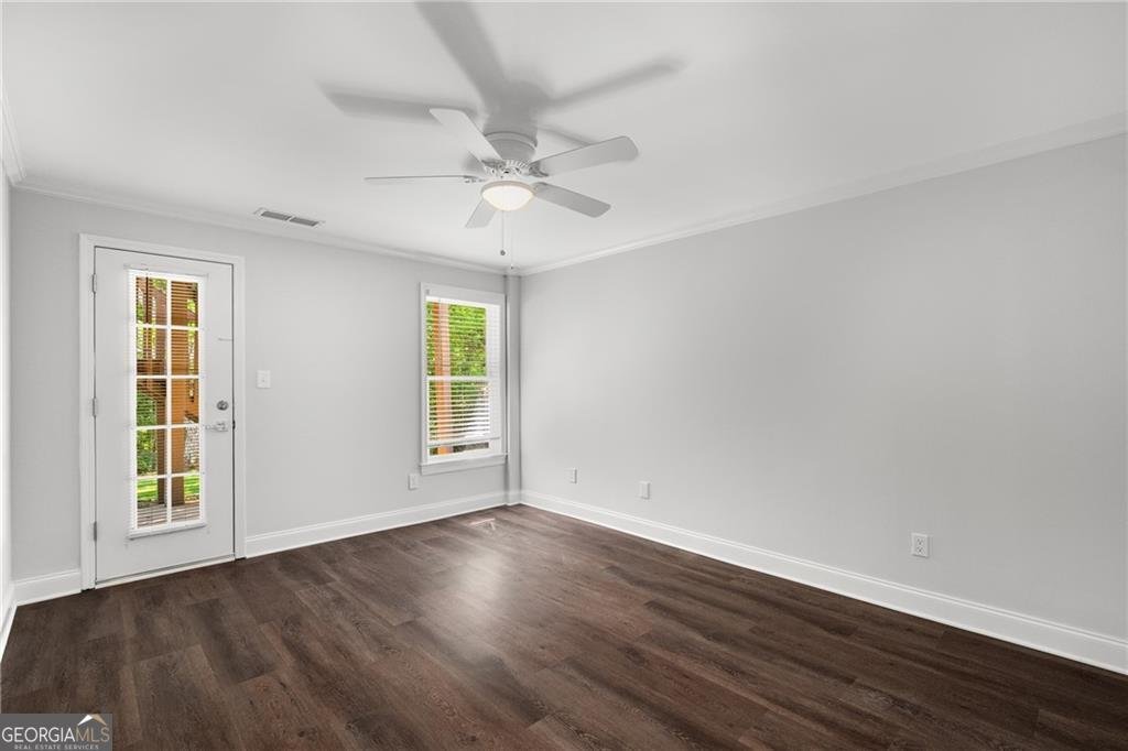 7025 Bavarian Wood Place Buford - 26