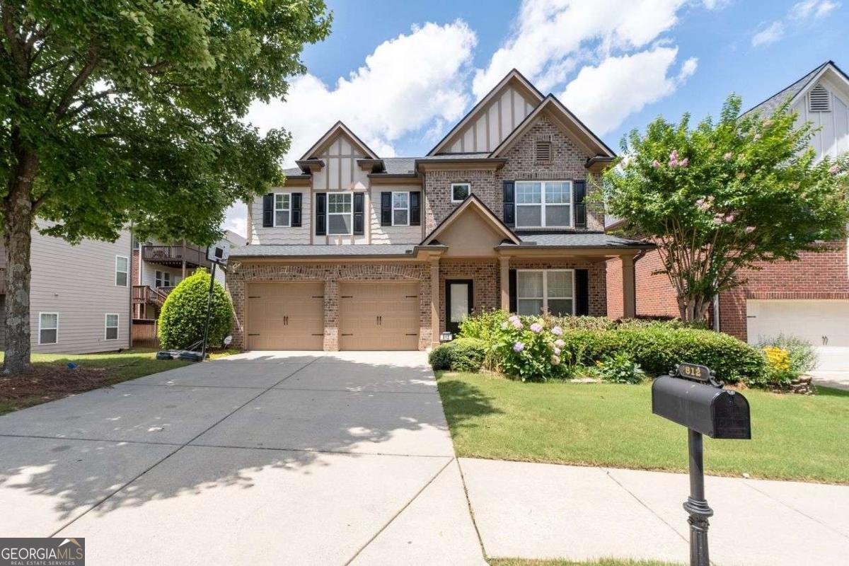 812 Autry Oak Court Alpharetta - 2