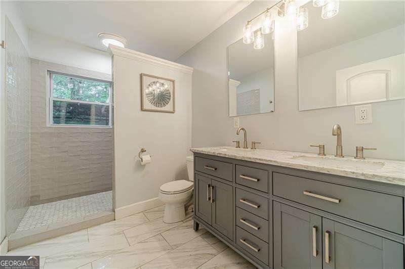 397 Hollywood Circle Gainesville - 22