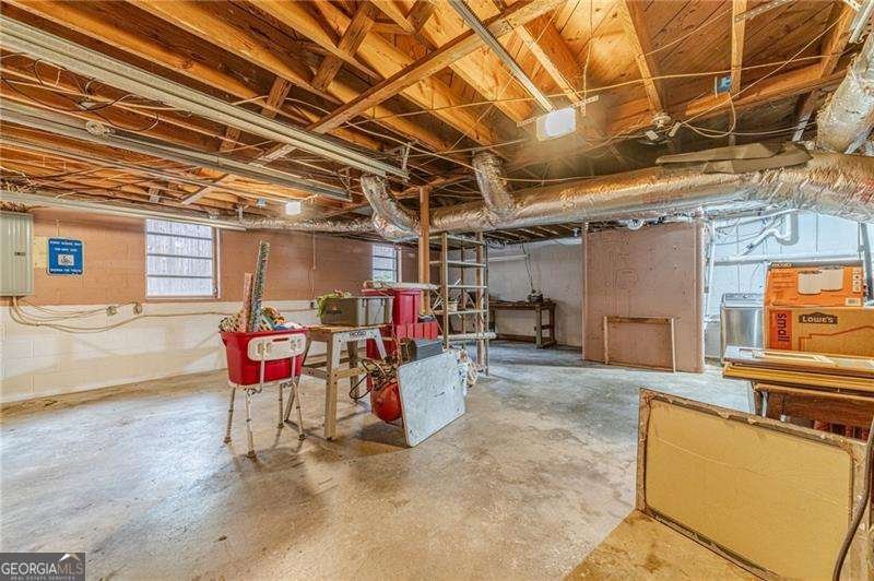 397 Hollywood Circle Gainesville - 28
