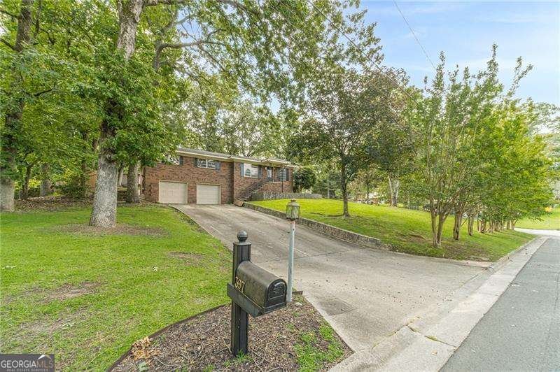 397 Hollywood Circle Gainesville - 3