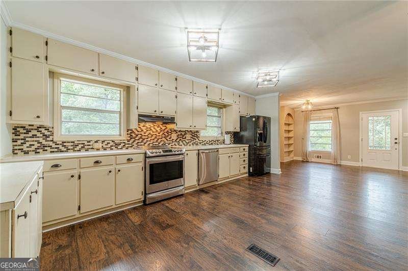 397 Hollywood Circle Gainesville - 7