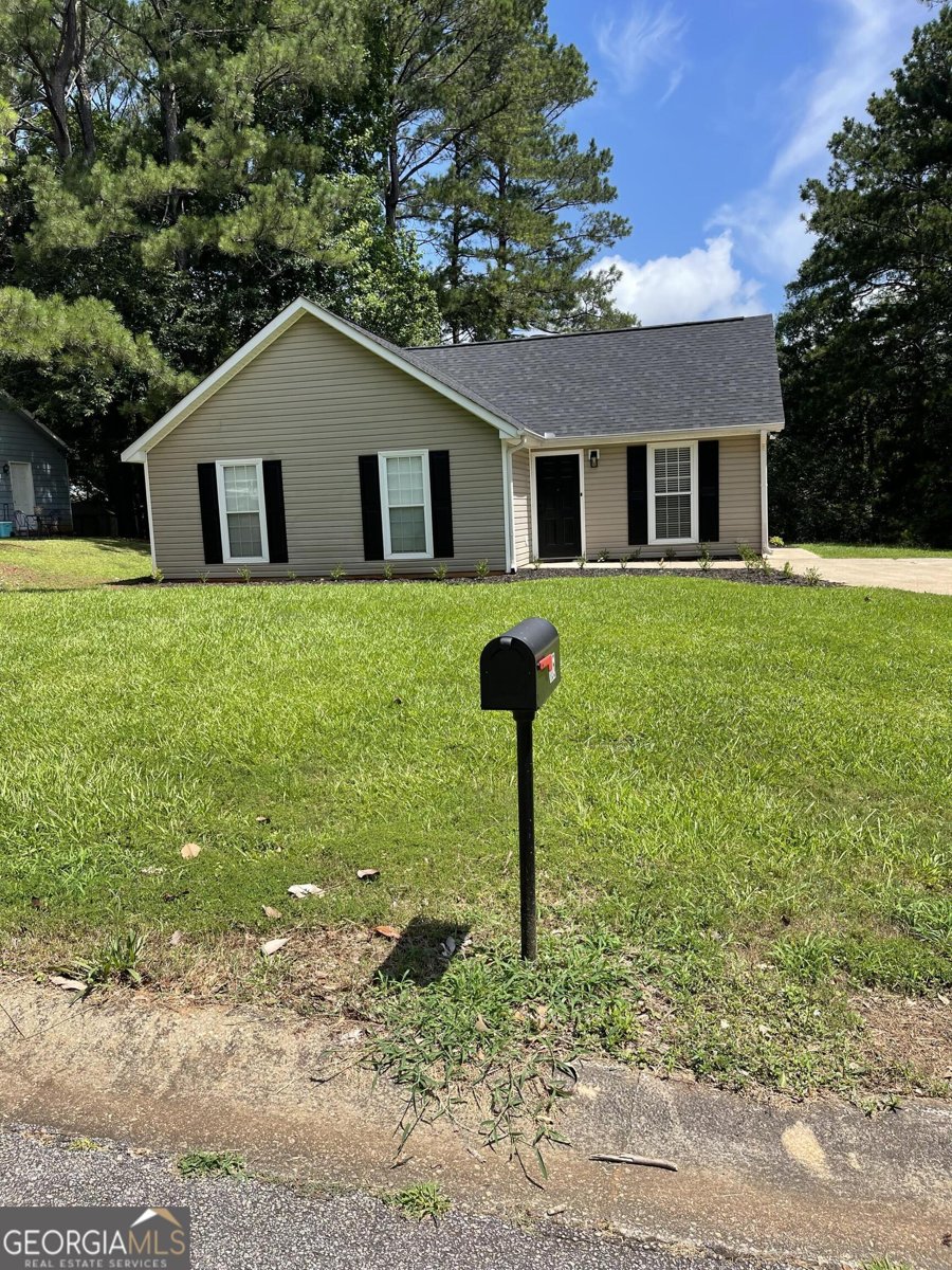 105 Ridgefield Drive LaGrange - 1