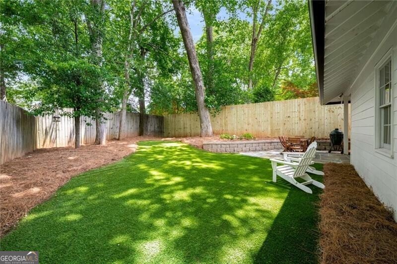 626 Elmwood Drive Atlanta - 23