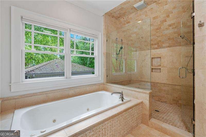 2697 Thompson Road Atlanta - 35