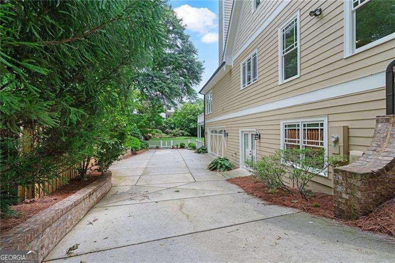 2697 Thompson Road Atlanta - 51