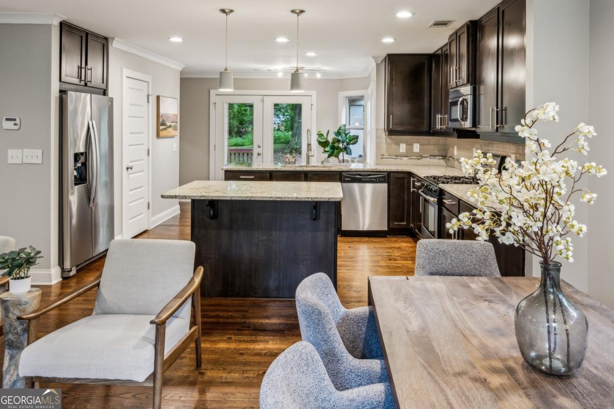 1735 Jobeth Avenue Atlanta - 24