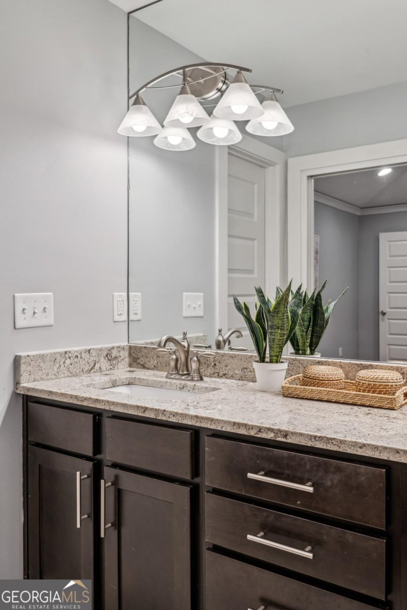 1735 Jobeth Avenue Atlanta - 28