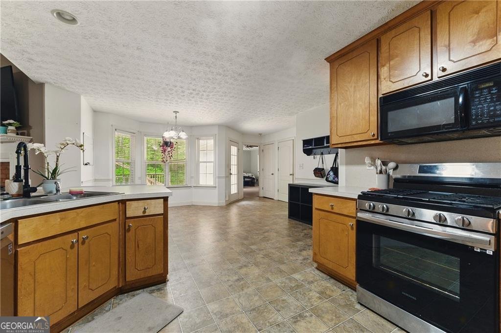 418 Whisper Wood Way Locust Grove - 3