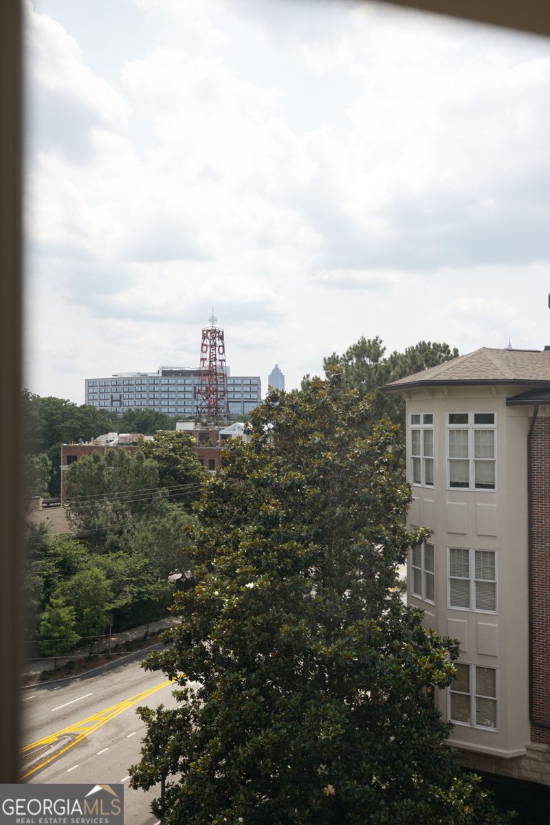 825 Highland Lane Northeast Atlanta - 1