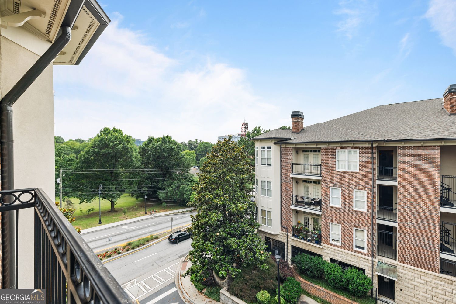 825 Highland Lane Northeast Atlanta - 3