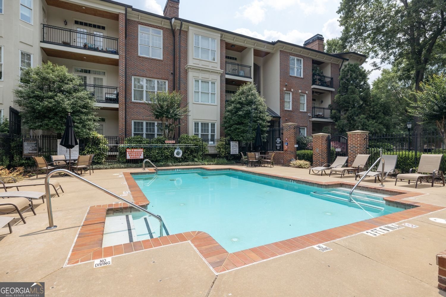 825 Highland Lane Northeast Atlanta - 48