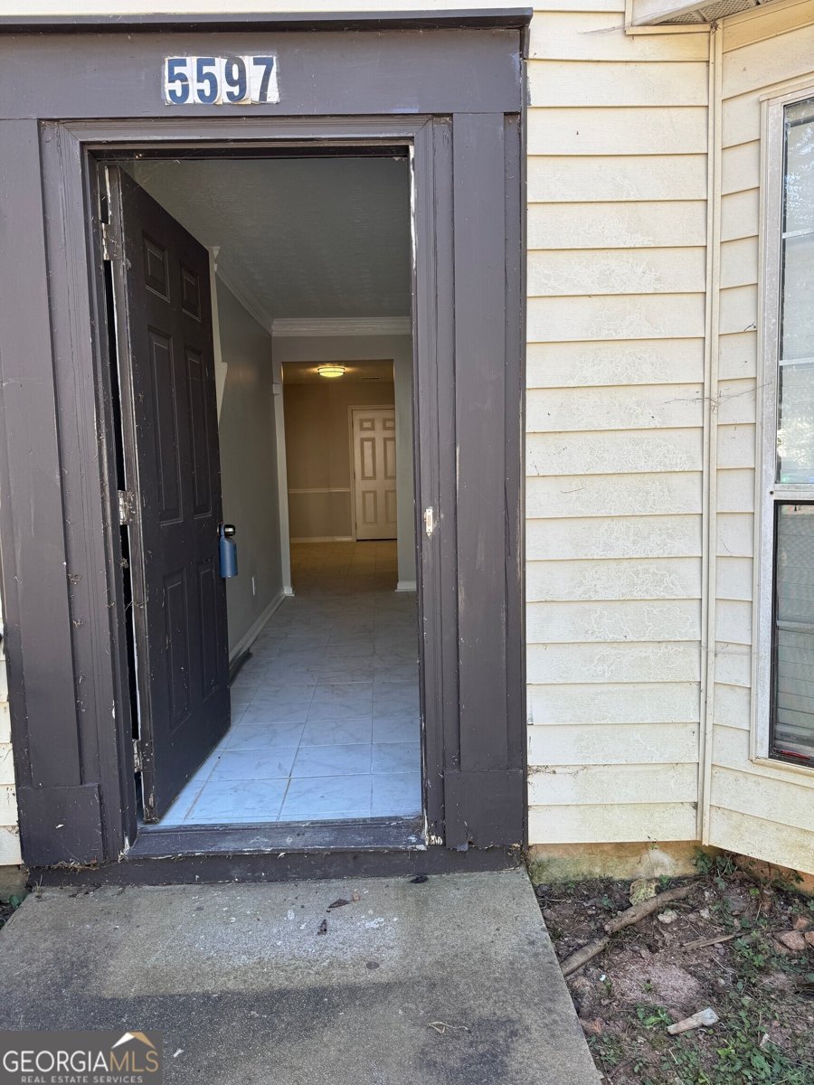 5597 Stonington Trace Parkway Stone Mountain - 2