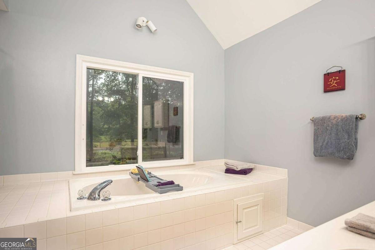 1587 Red Fox Run Lilburn - 30