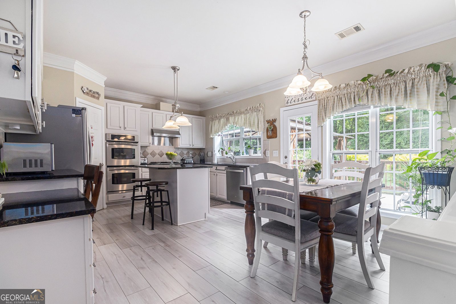 122 SUSOBELL Place Woodstock - 11