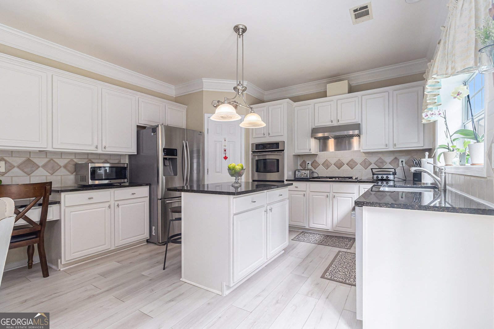 122 SUSOBELL Place Woodstock - 13