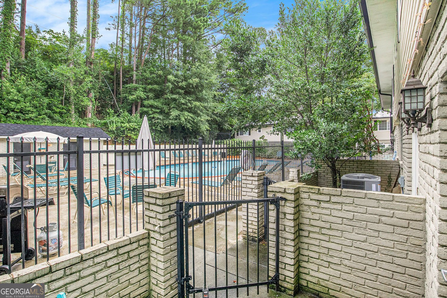 6940 Roswell Road Road Atlanta - 25