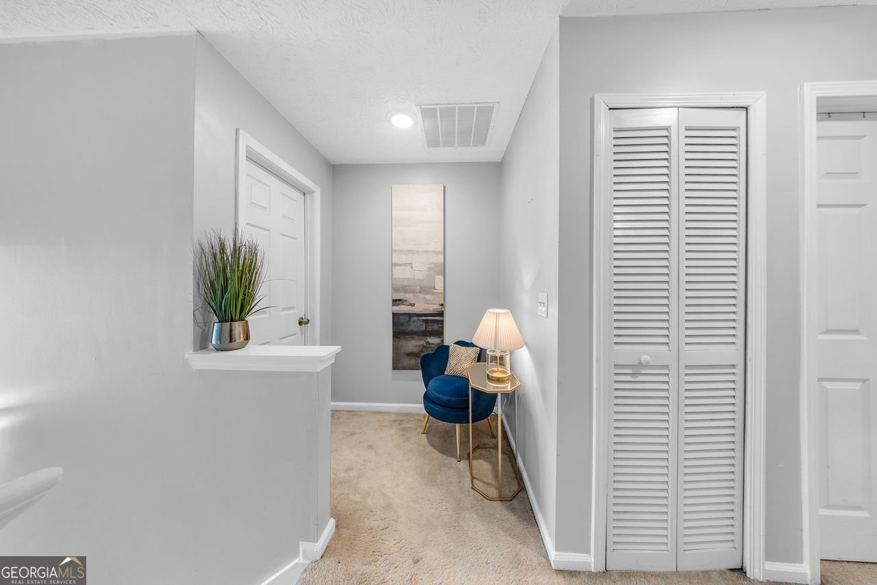 8320 MAYFERN Drive Fairburn - 24