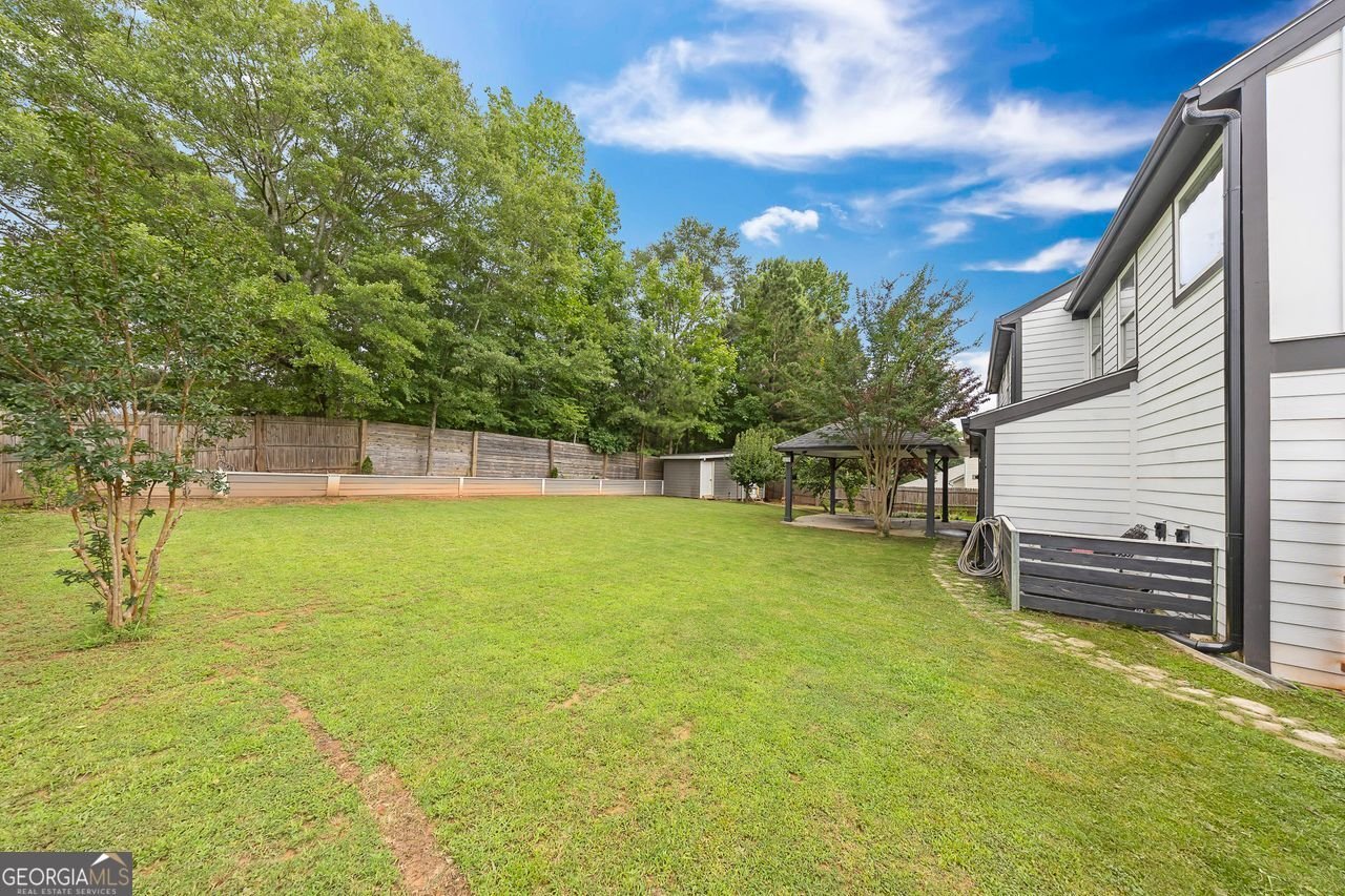 8320 Mayfern Drive Fairburn - 31