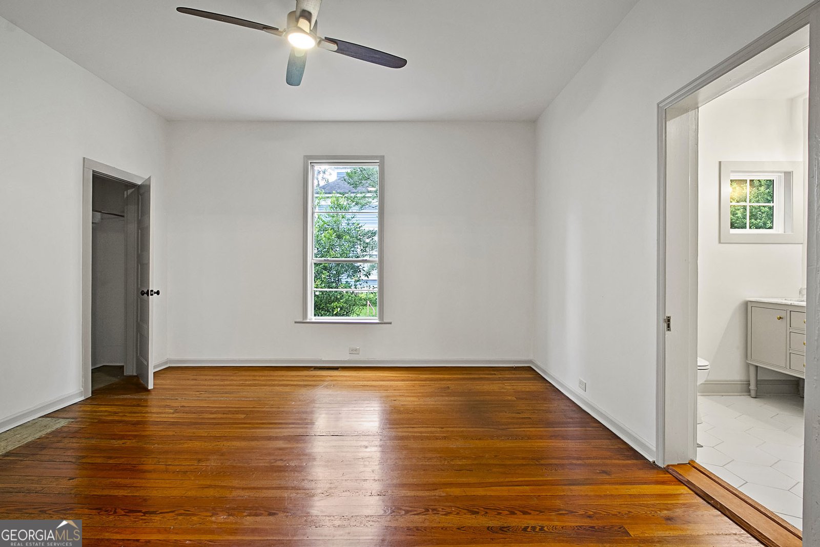 135 Holmes Street Barnesville - 28