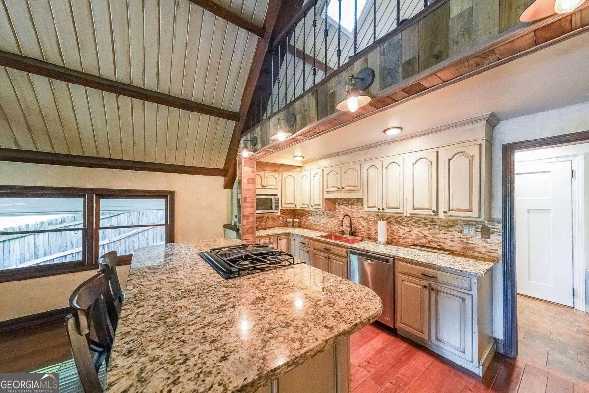 835 Timber Lake Trail Cumming - 18