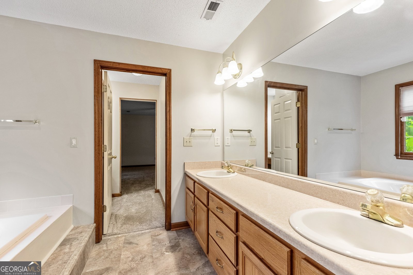 215 Longwood Drive Jonesboro - 22