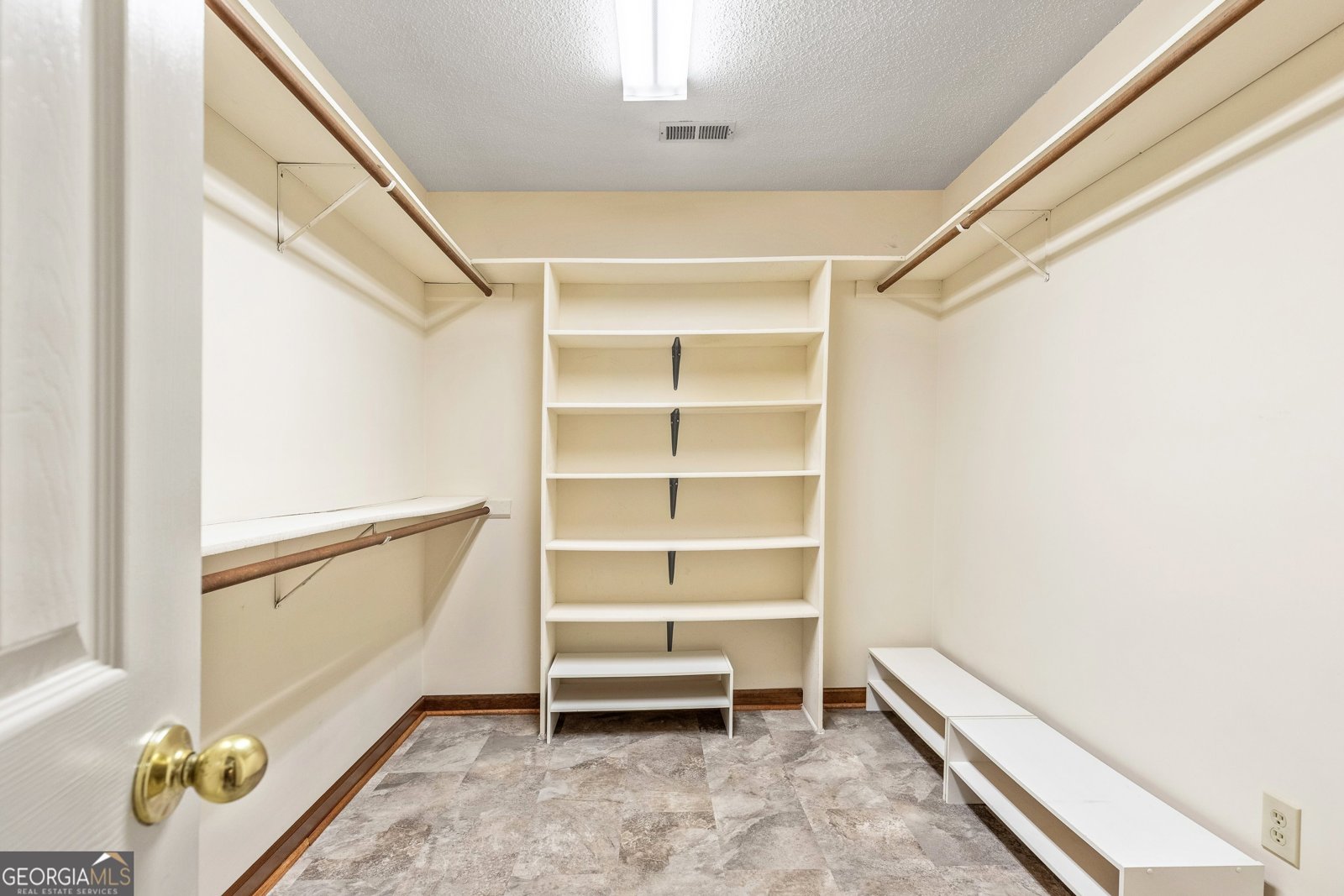 215 Longwood Drive Jonesboro - 23