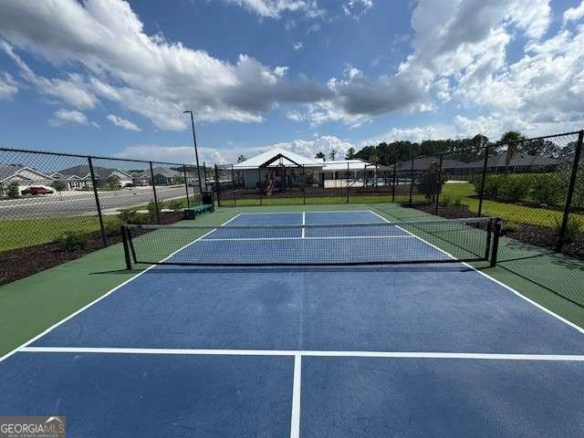 215 Colin Nicholas Kingsland - 10