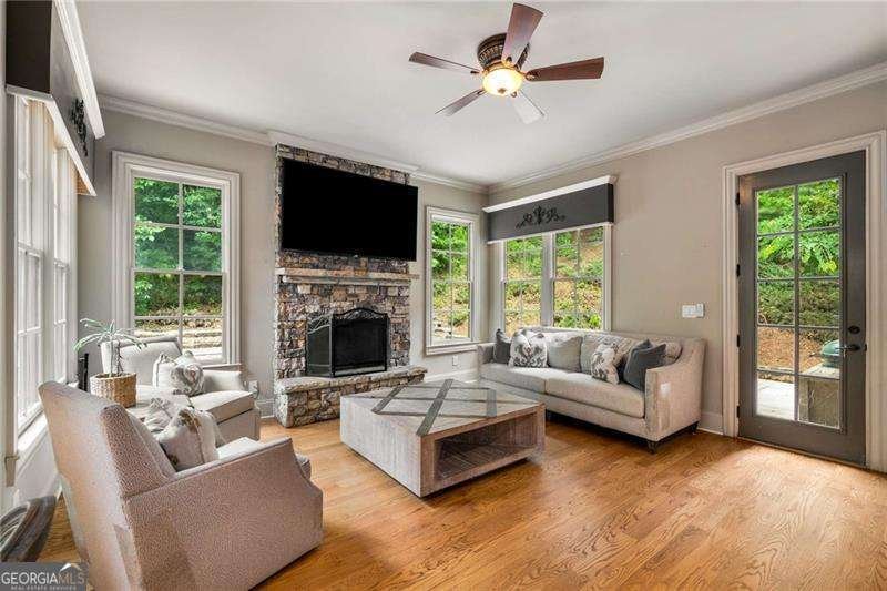 908 Basingstoke Court Suwanee - 22