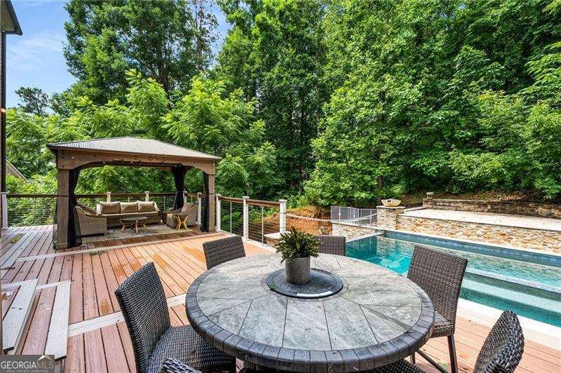 908 Basingstoke Court Suwanee - 5