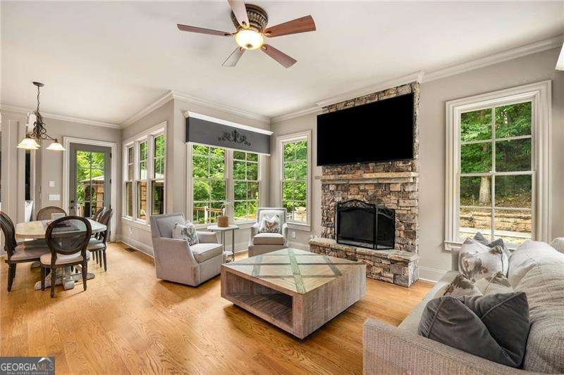 908 Basingstoke Court Suwanee - 7