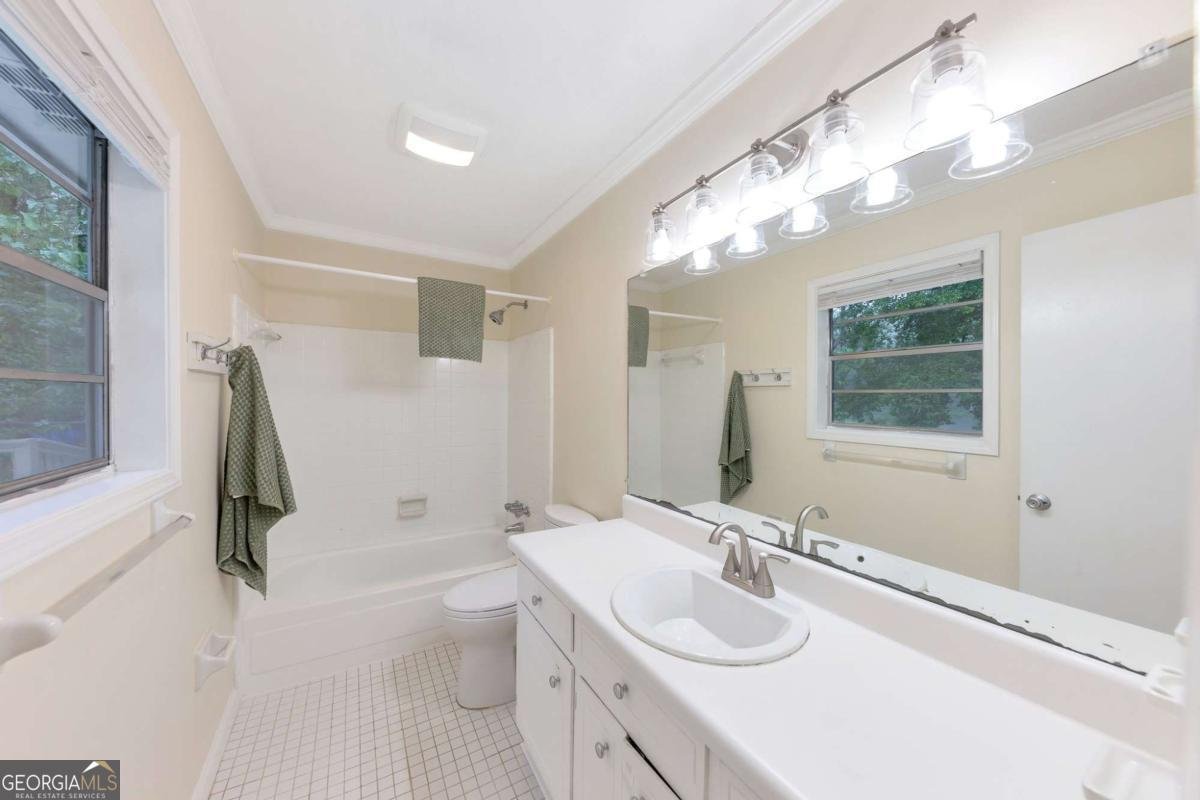 2736 Whisper Trail Douglasville - 17