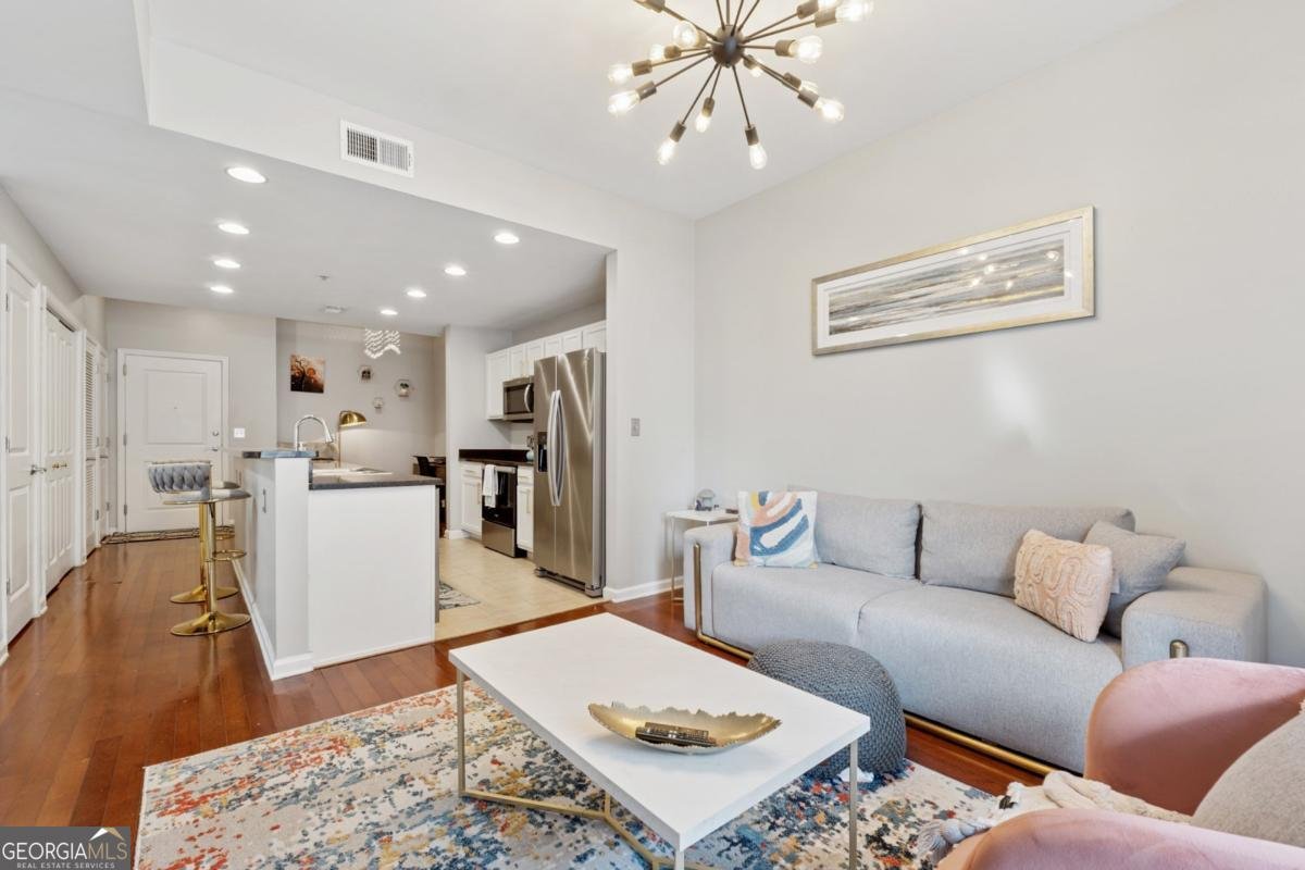 3040 Peachtree Road Atlanta - 1