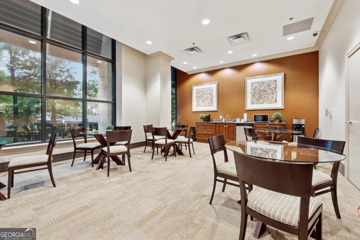 3040 Peachtree Road Atlanta - 13