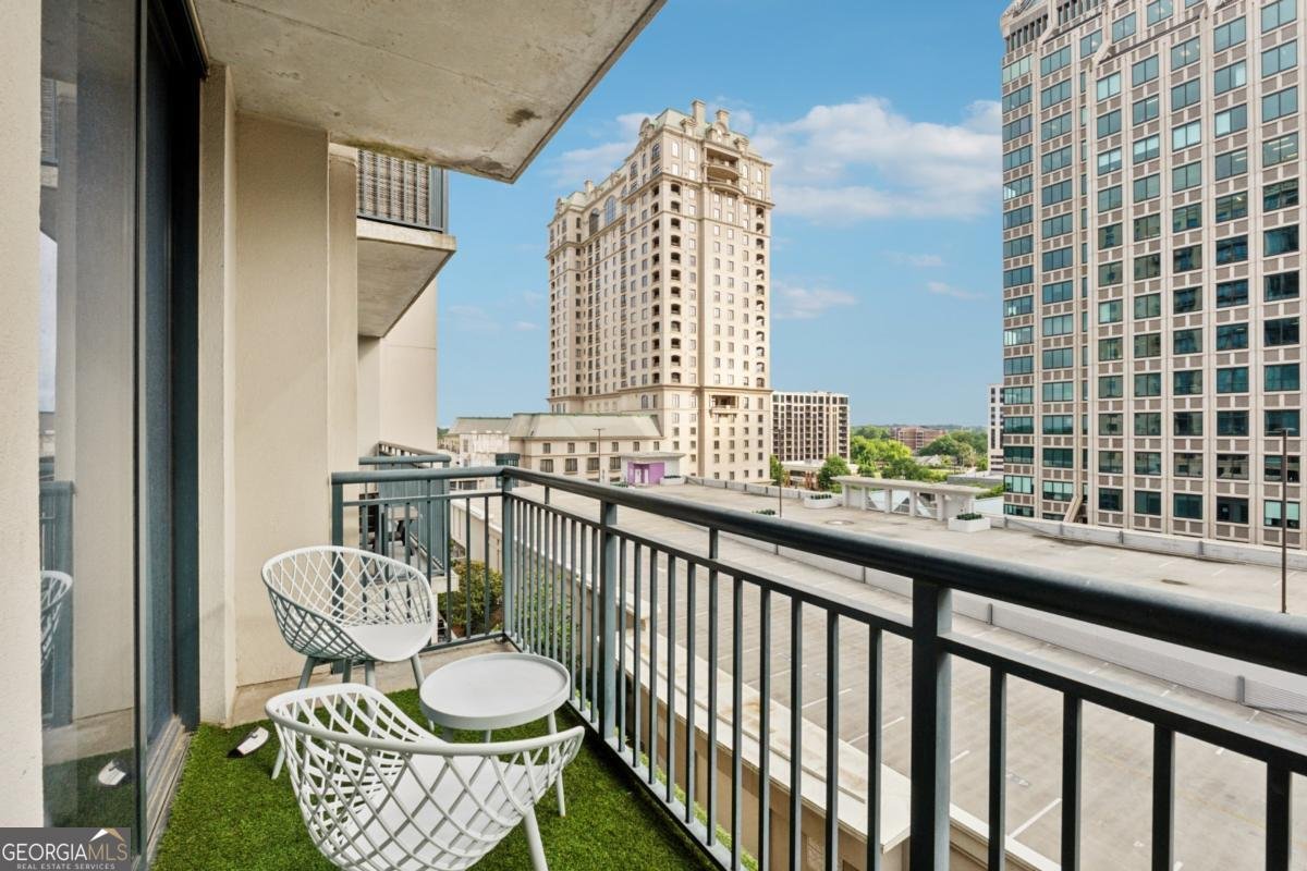 3040 Peachtree Road Atlanta - 6