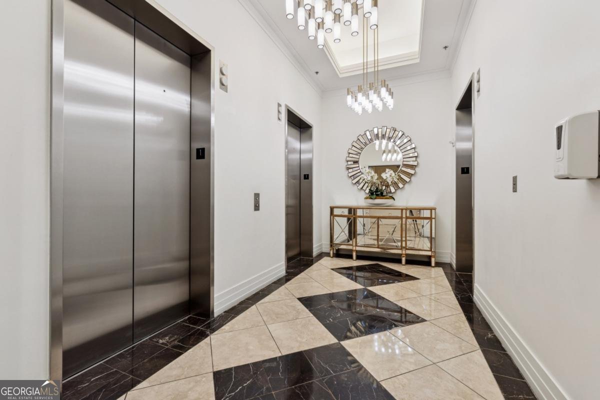 3040 Peachtree Road Atlanta - 7