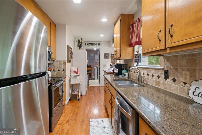 5614 North Hall Place Murrayville - 10
