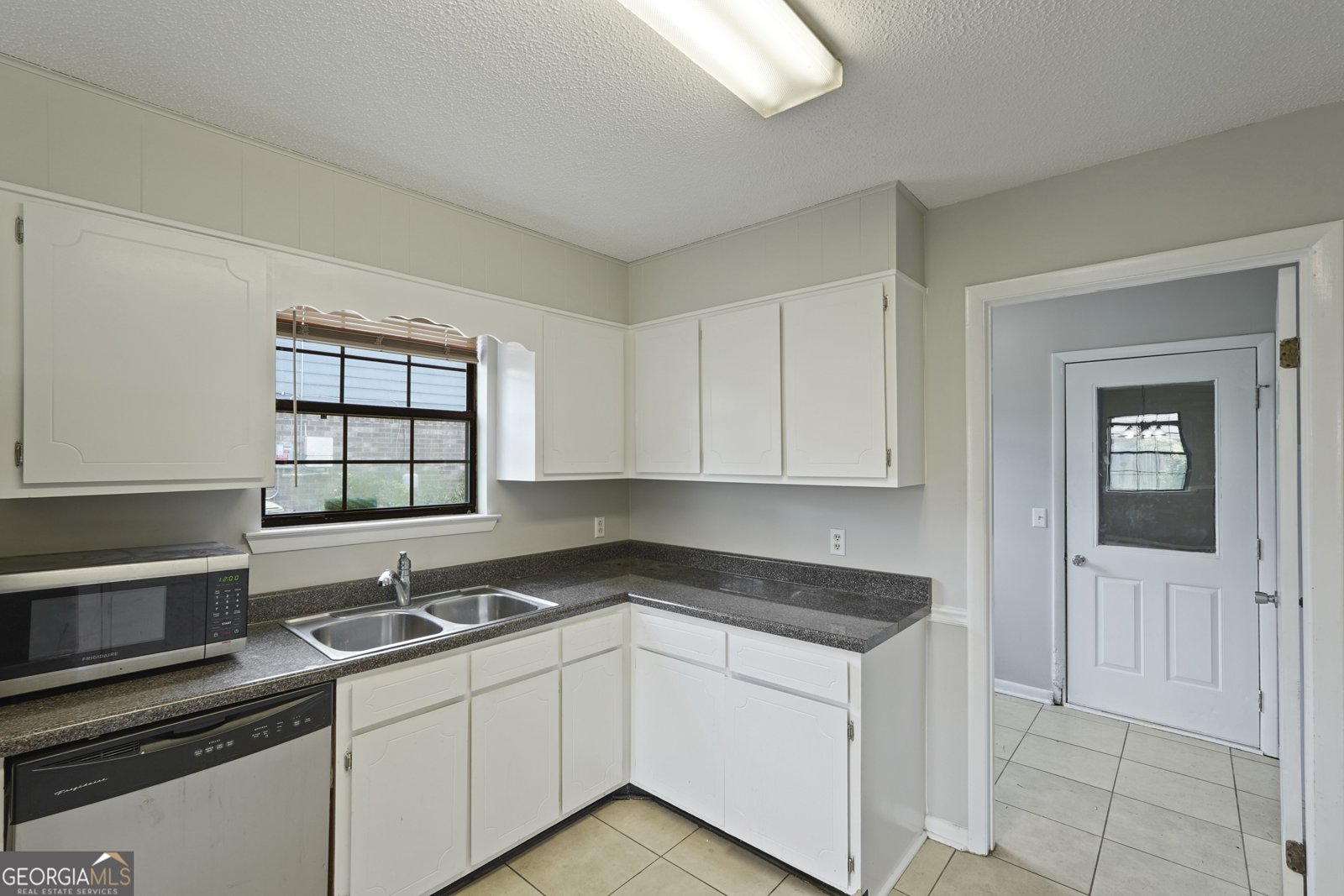 702 Friar Tuck Lane Hinesville - 9