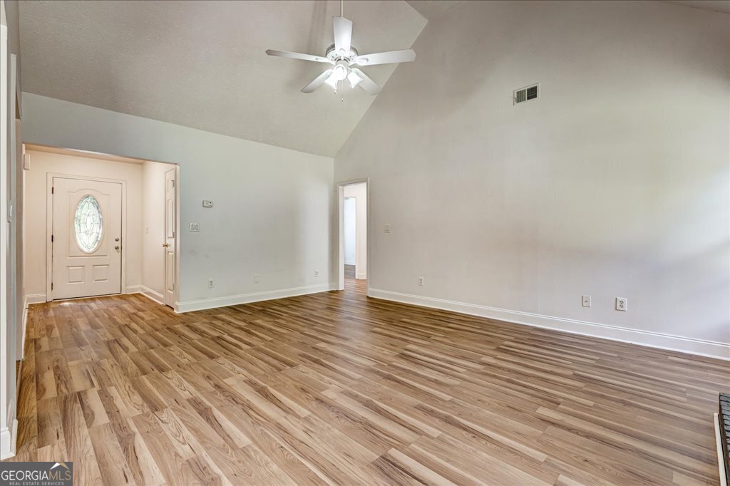 1553 Queen Elizabeth Drive Locust Grove - 10