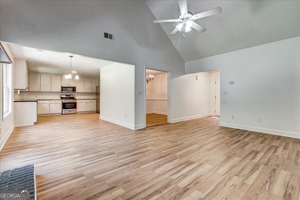 1553 Queen Elizabeth Drive Locust Grove - 14