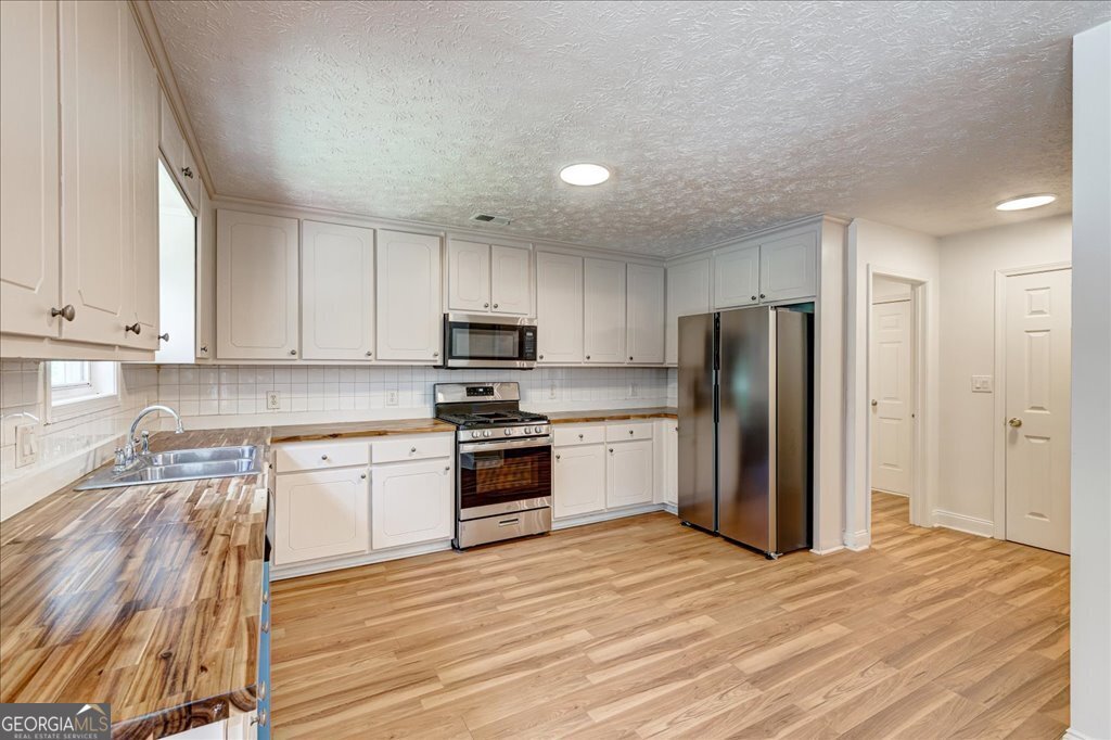 1553 Queen Elizabeth Drive Locust Grove - 17