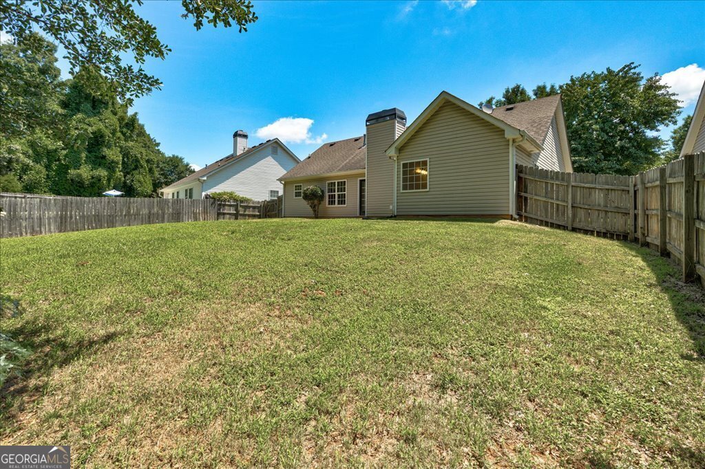 1553 Queen Elizabeth Drive Locust Grove - 42