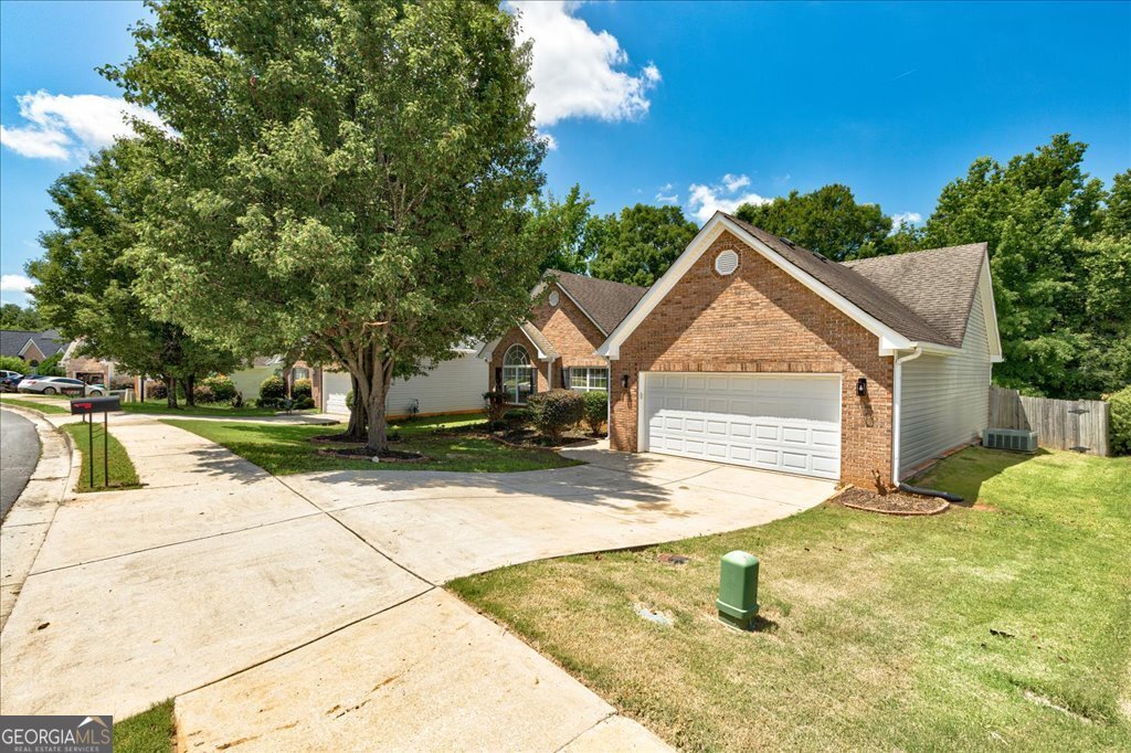 1553 Queen Elizabeth Drive Locust Grove - 5