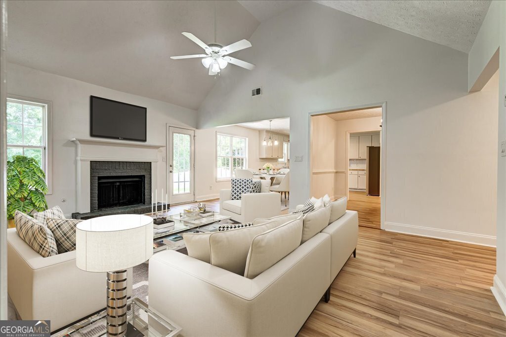 1553 Queen Elizabeth Drive Locust Grove - 9