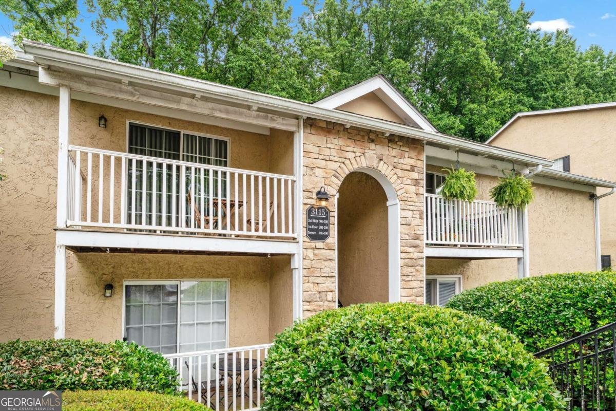 3115 Seven Pines Court Atlanta - 2