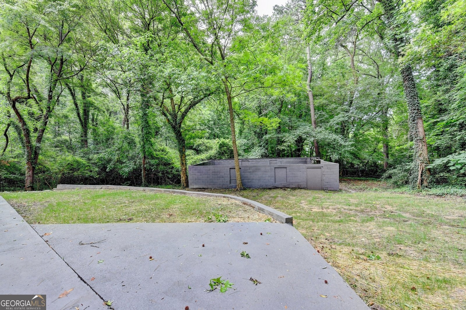 737 Bolton Road Atlanta - 9