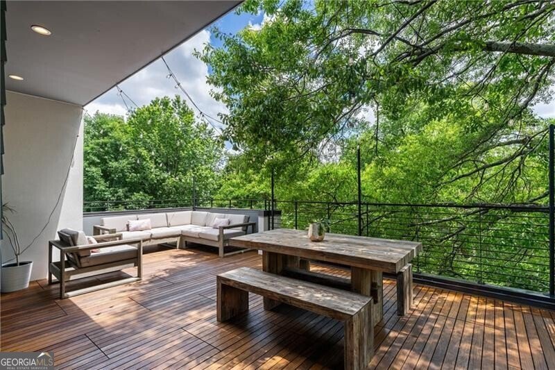 670 Willoughby Way Atlanta - 35
