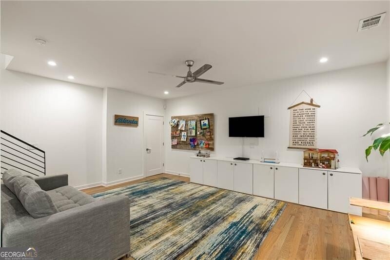 670 Willoughby Way Atlanta - 42